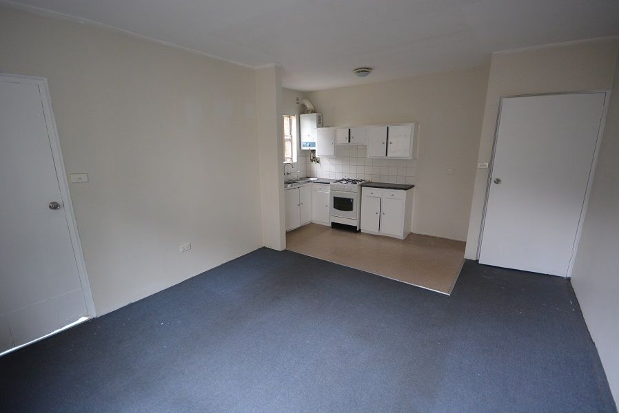 8/30 Wigram Street, Harris Park NSW 2150, Image 1