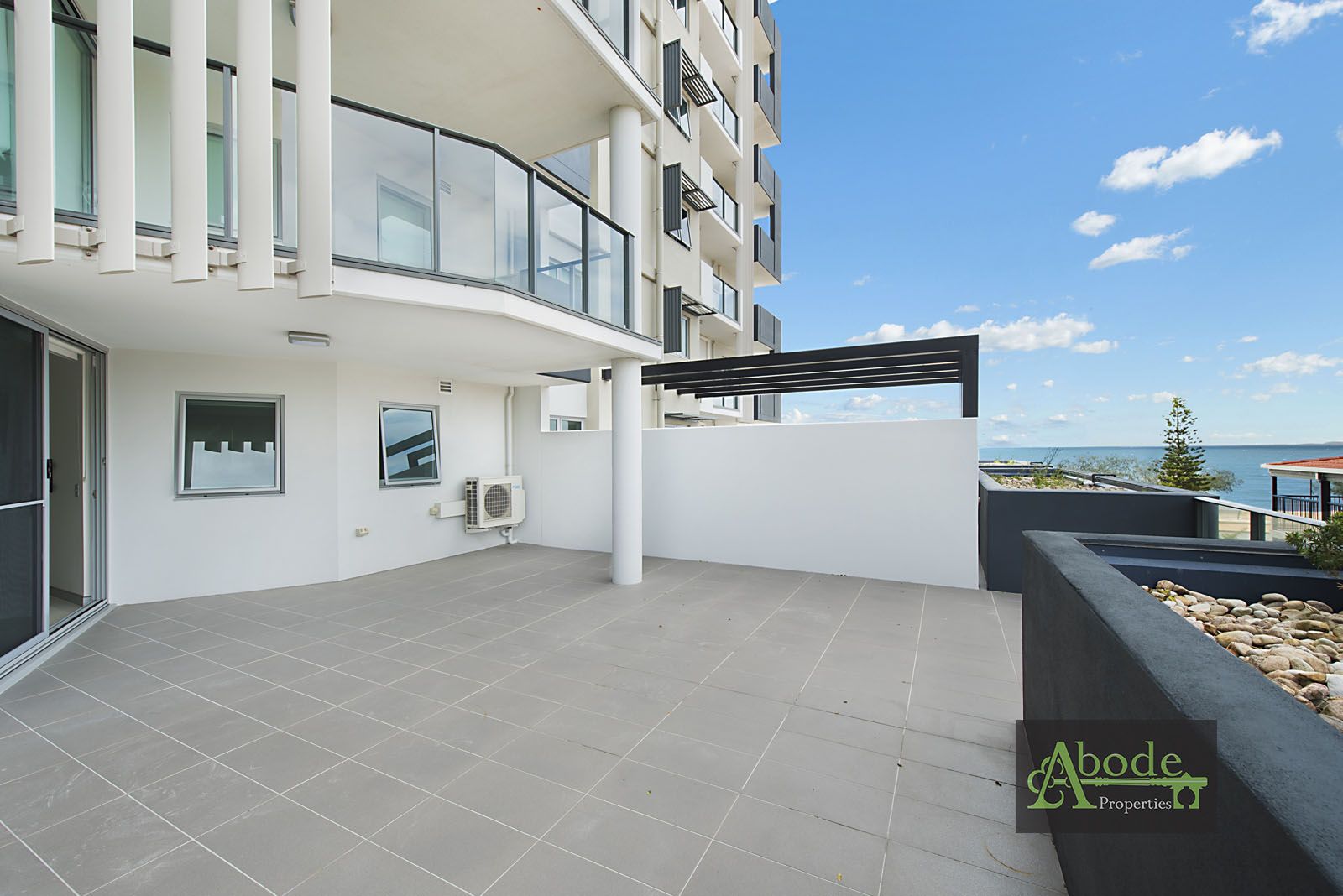 2/80 Hornibrook Esplanade, Clontarf QLD 4019, Image 1