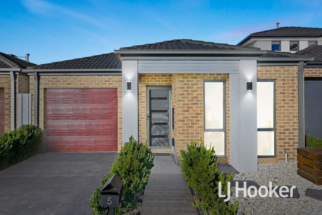 Picture of 5 Orleana Way, CLYDE NORTH VIC 3978