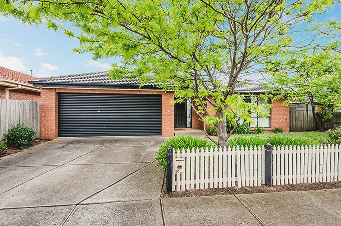 12 Barham Way, Cranbourne East VIC 3977