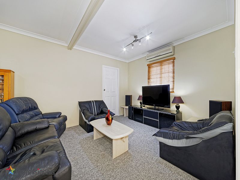 31 Drake Street, Everton Park QLD 4053, Image 2