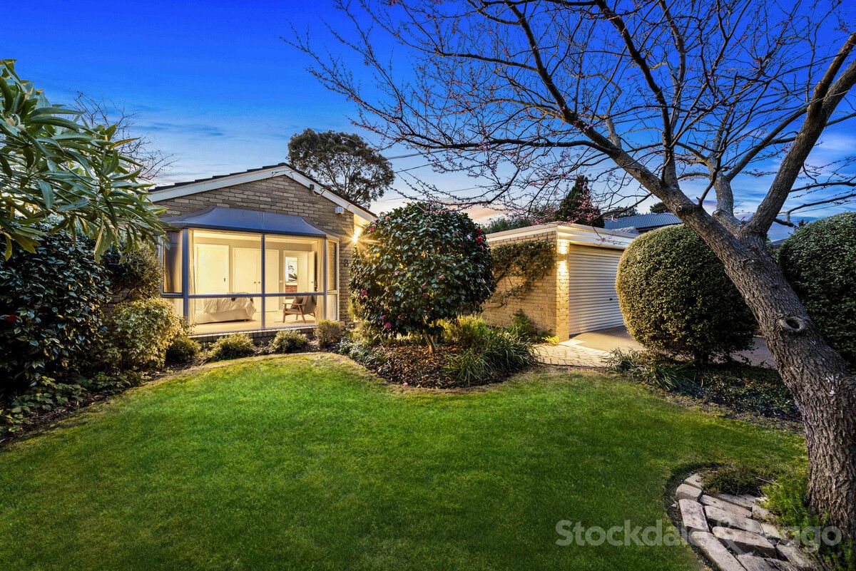 3 Calderwood Avenue, Wheelers Hill VIC 3150, Image 0