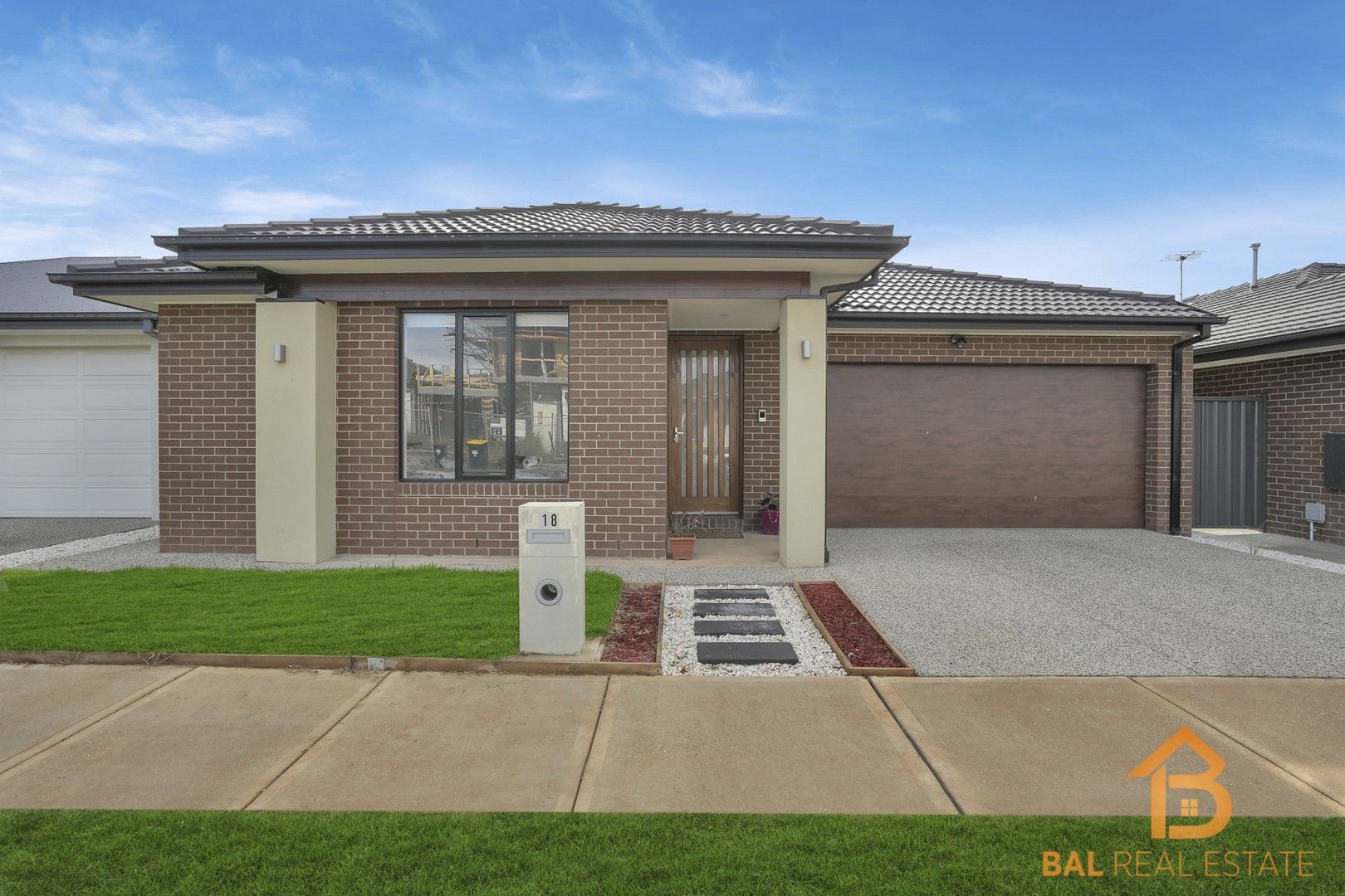 4 bedrooms House in 18 Doma drive TRUGANINA VIC, 3029