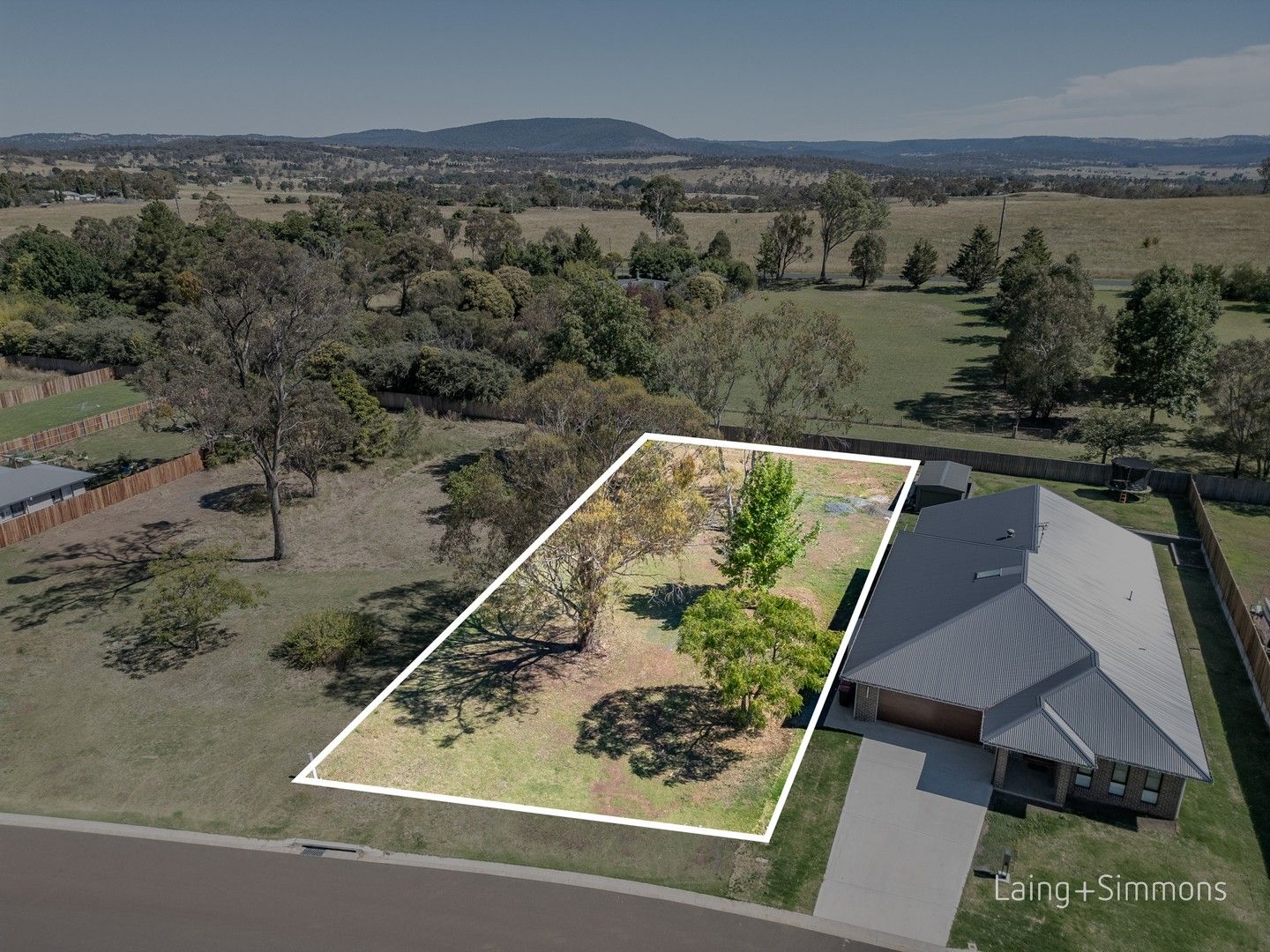 Vacant land in 16 Campbell Parade, ARMIDALE NSW, 2350