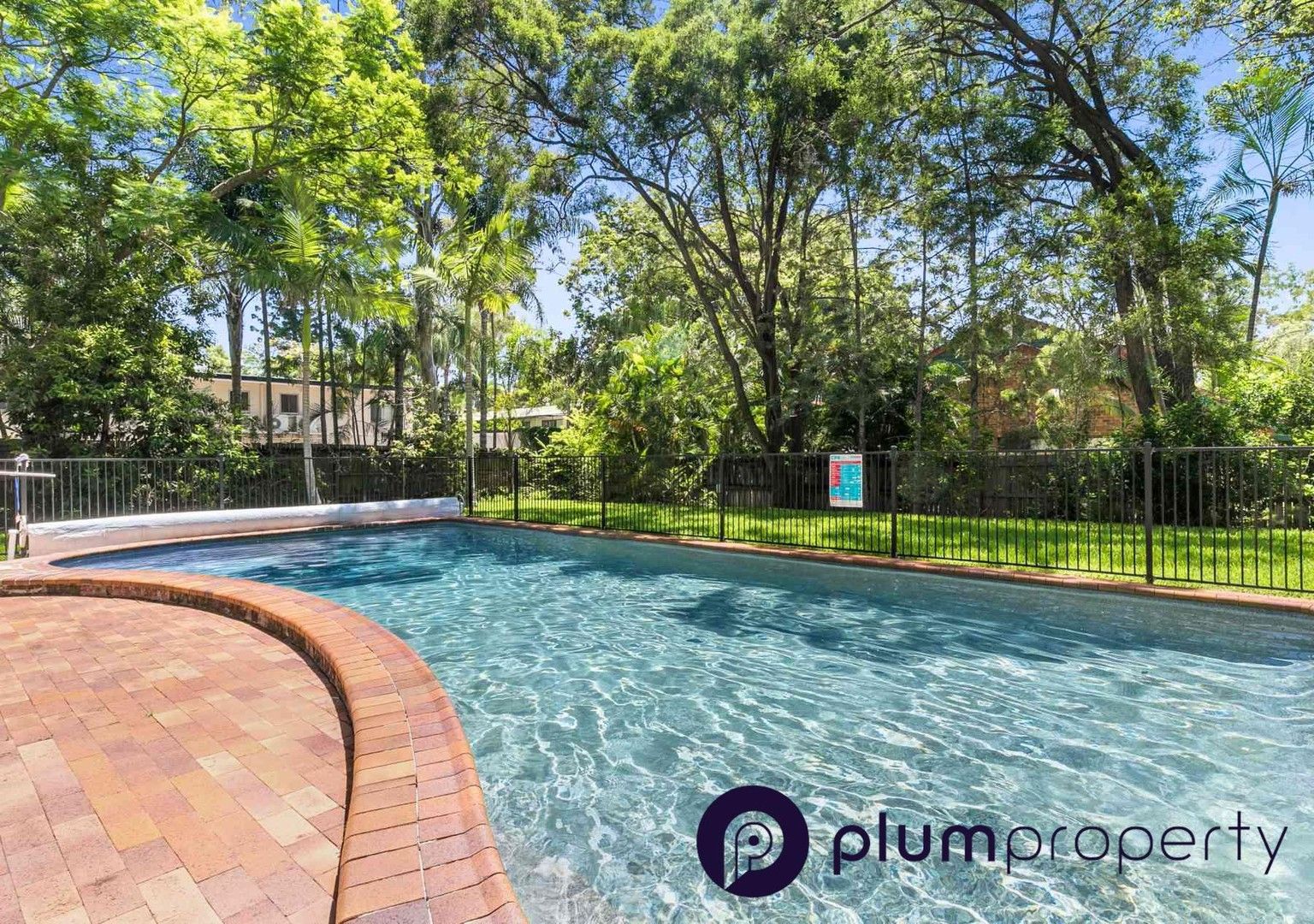 2 bedrooms Apartment / Unit / Flat in 1/60 Lambert Road INDOOROOPILLY QLD, 4068
