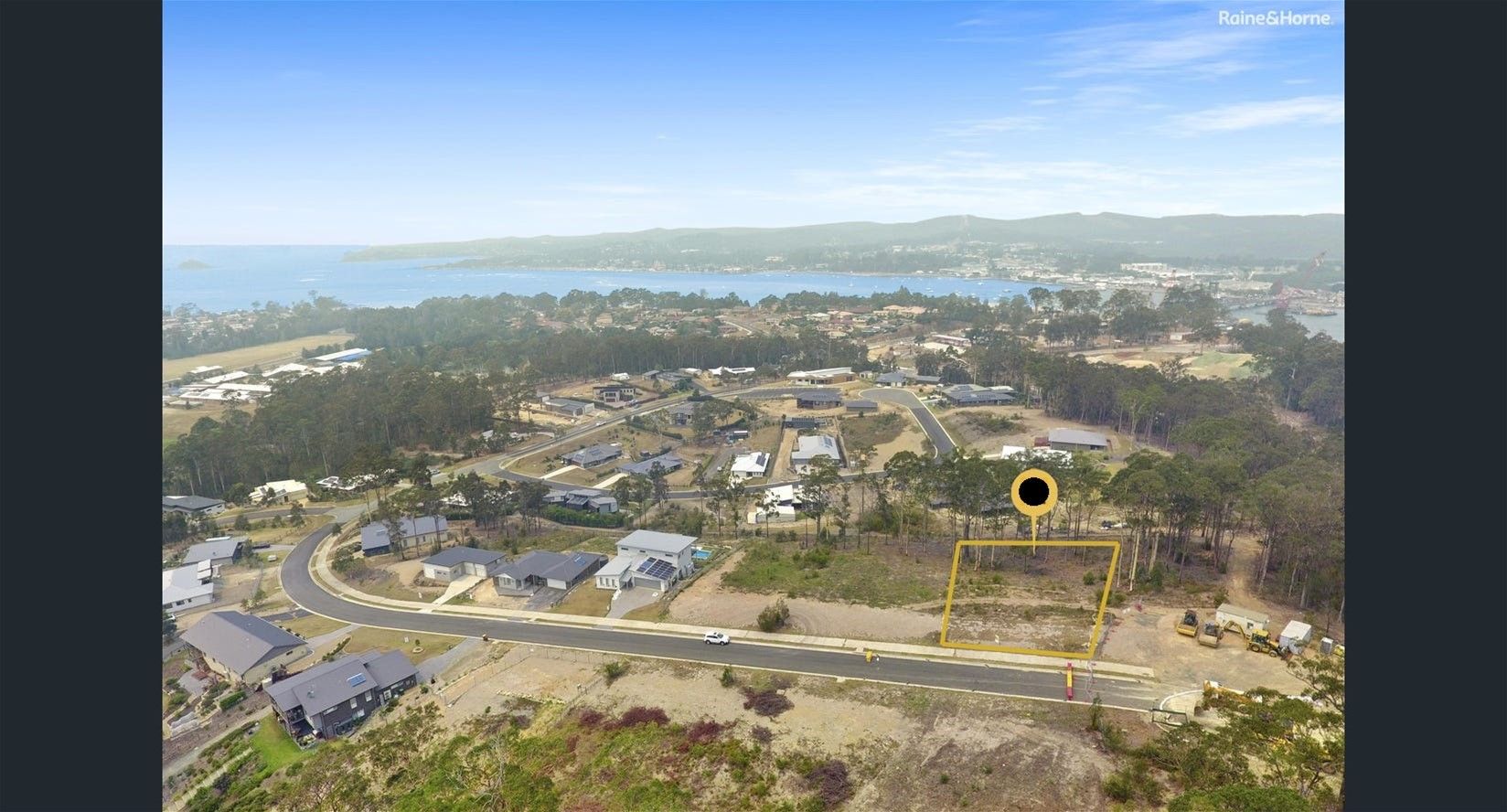 22 Bayridge Drive, Batemans Bay NSW 2536, Image 2