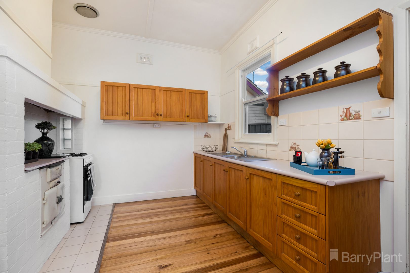 18 Booth Street, Golden Square VIC 3555, Image 2