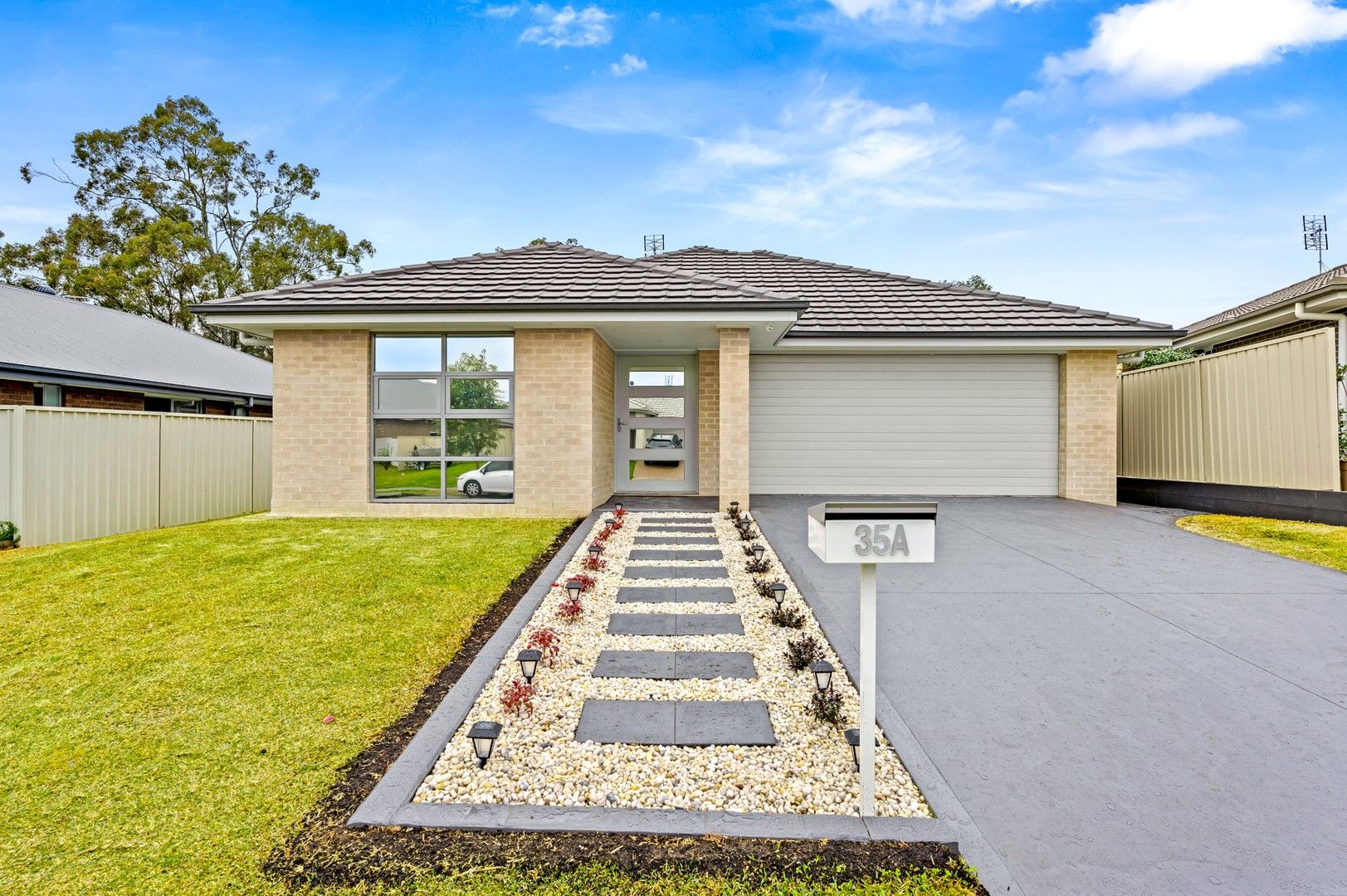 35A Sapphire Drive, Rutherford NSW 2320, Image 0