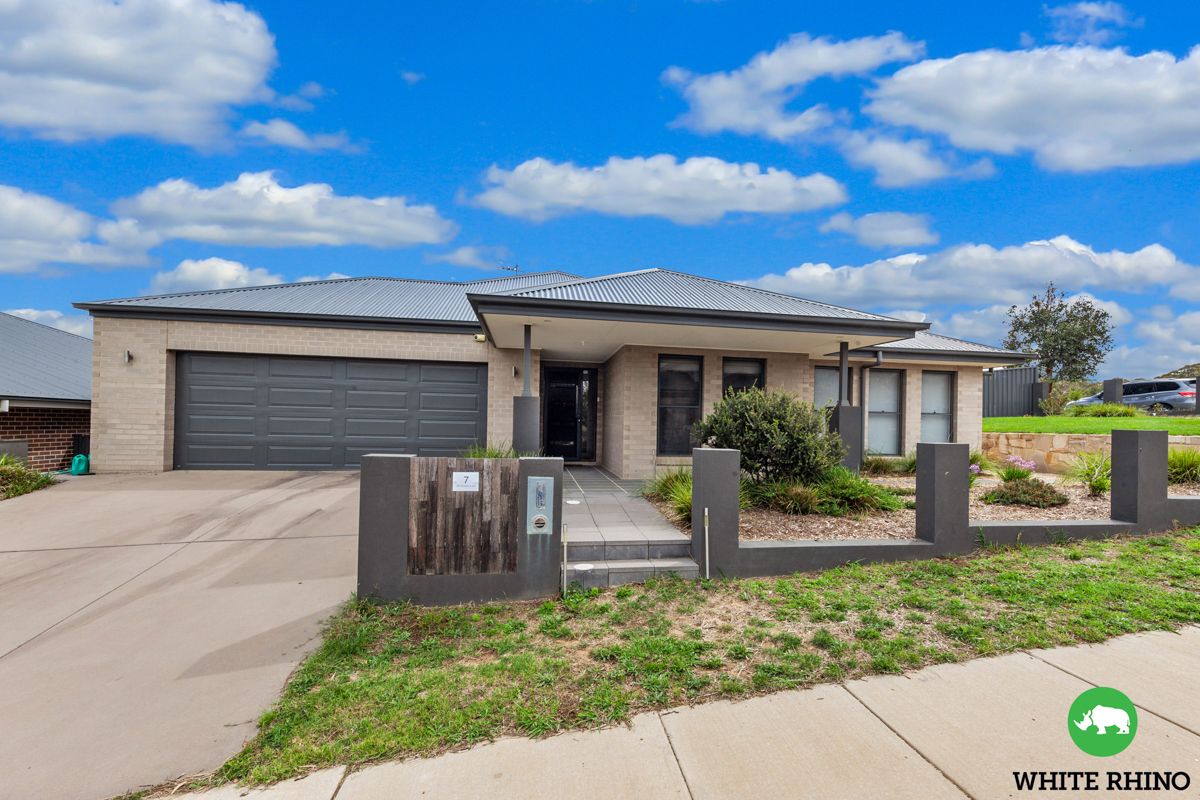 7 McGowan Crescent, Googong NSW 2620, Image 0