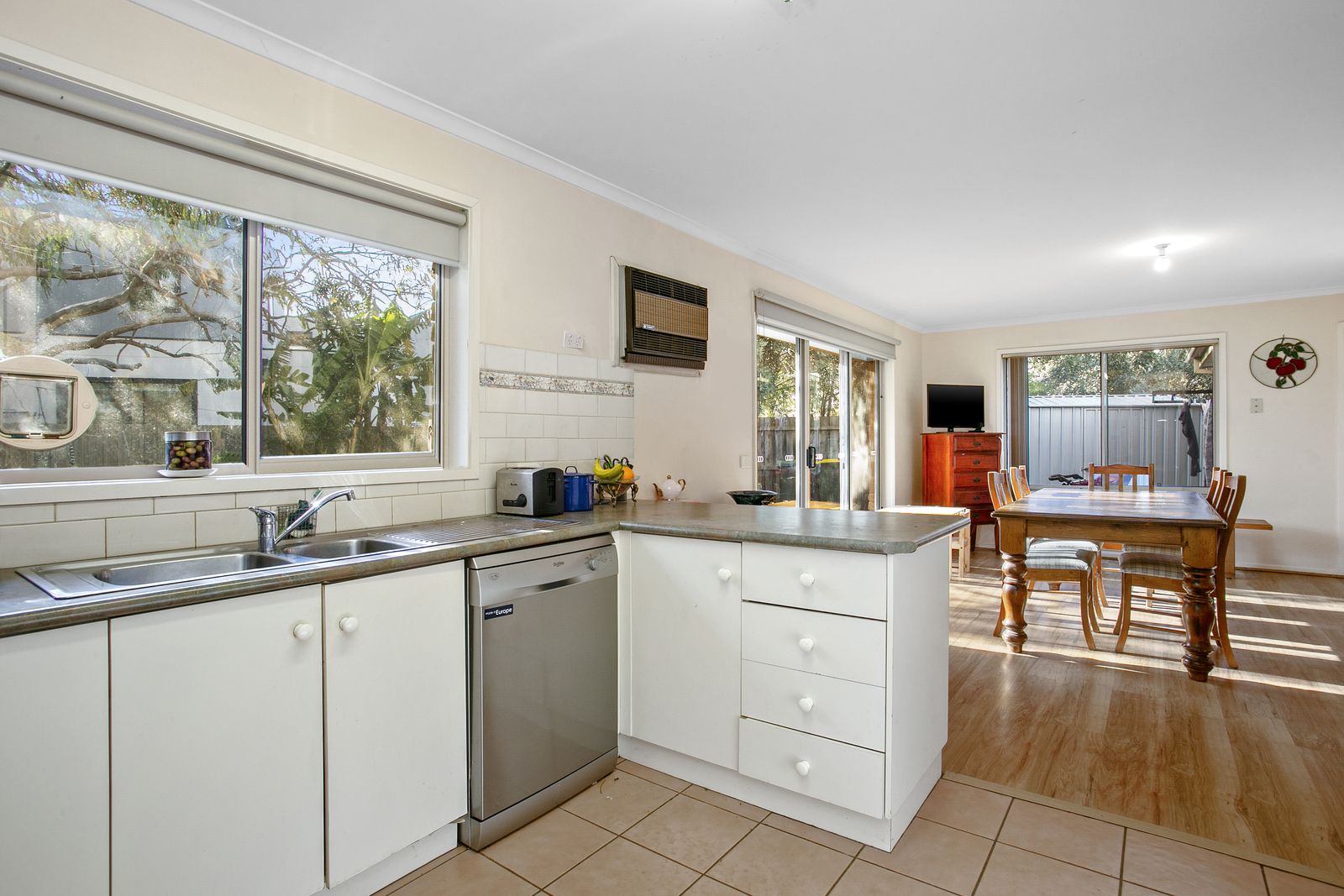 34 Wattle Bird Crescent, Barwon Heads VIC 3227, Image 2