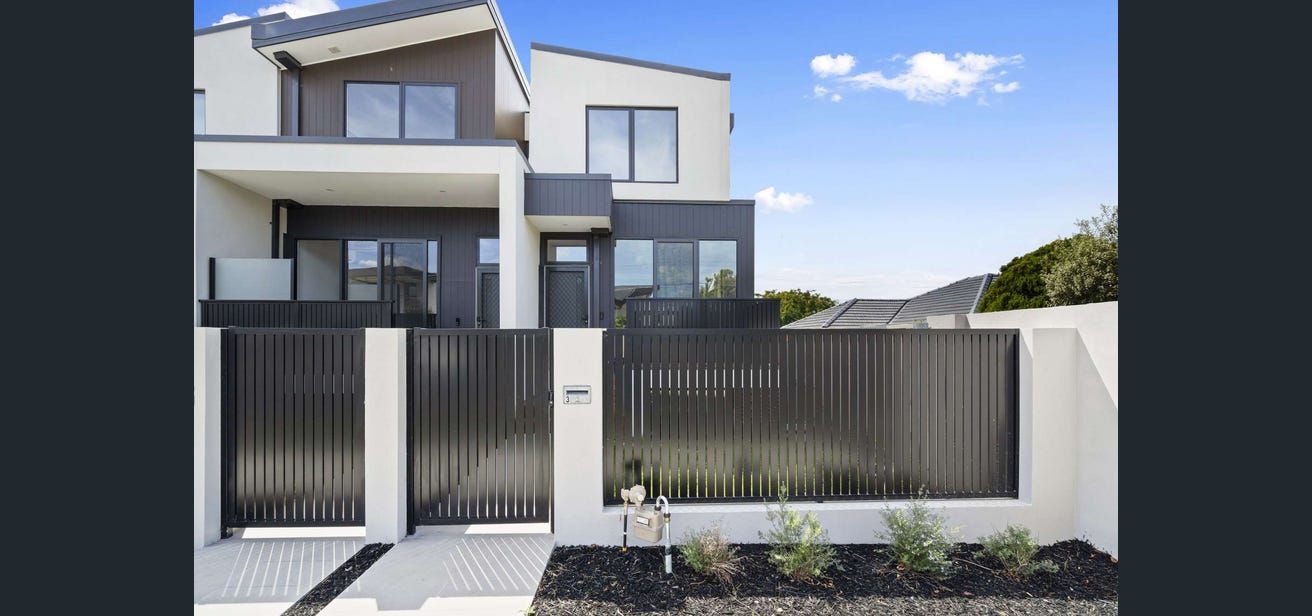 2 bedrooms Townhouse in 3/289 Manningham Road TEMPLESTOWE LOWER VIC, 3107