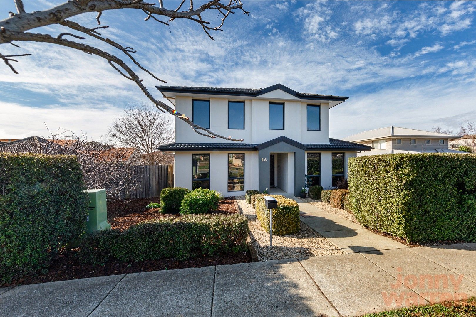 16 De Bortoli Street, Harrison ACT 2914, Image 0