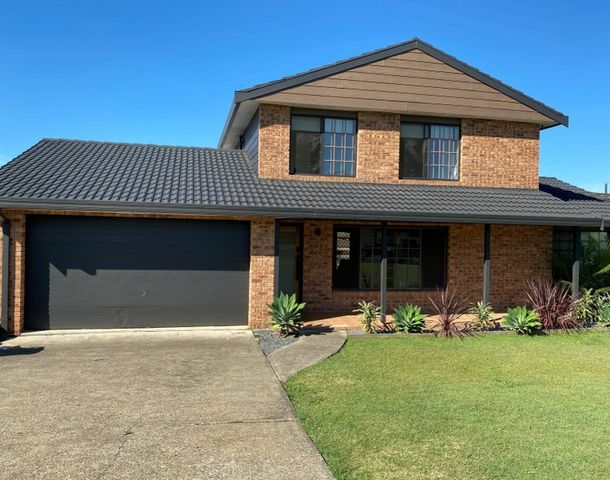 6 Battinga Close, Taree NSW 2430