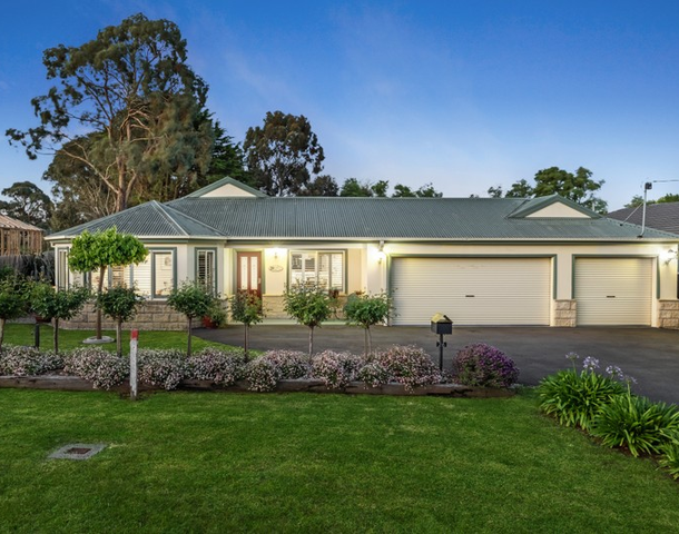 26 Reynolds Grove, Romsey VIC 3434