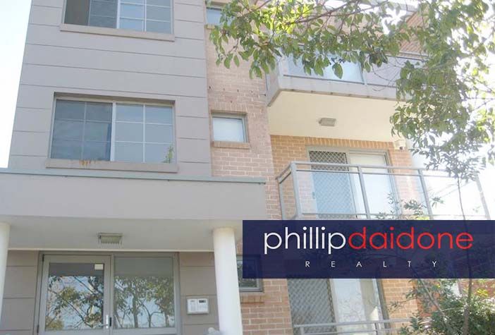 2 bedrooms Apartment / Unit / Flat in 3/108 Woodburn Road BERALA NSW, 2141