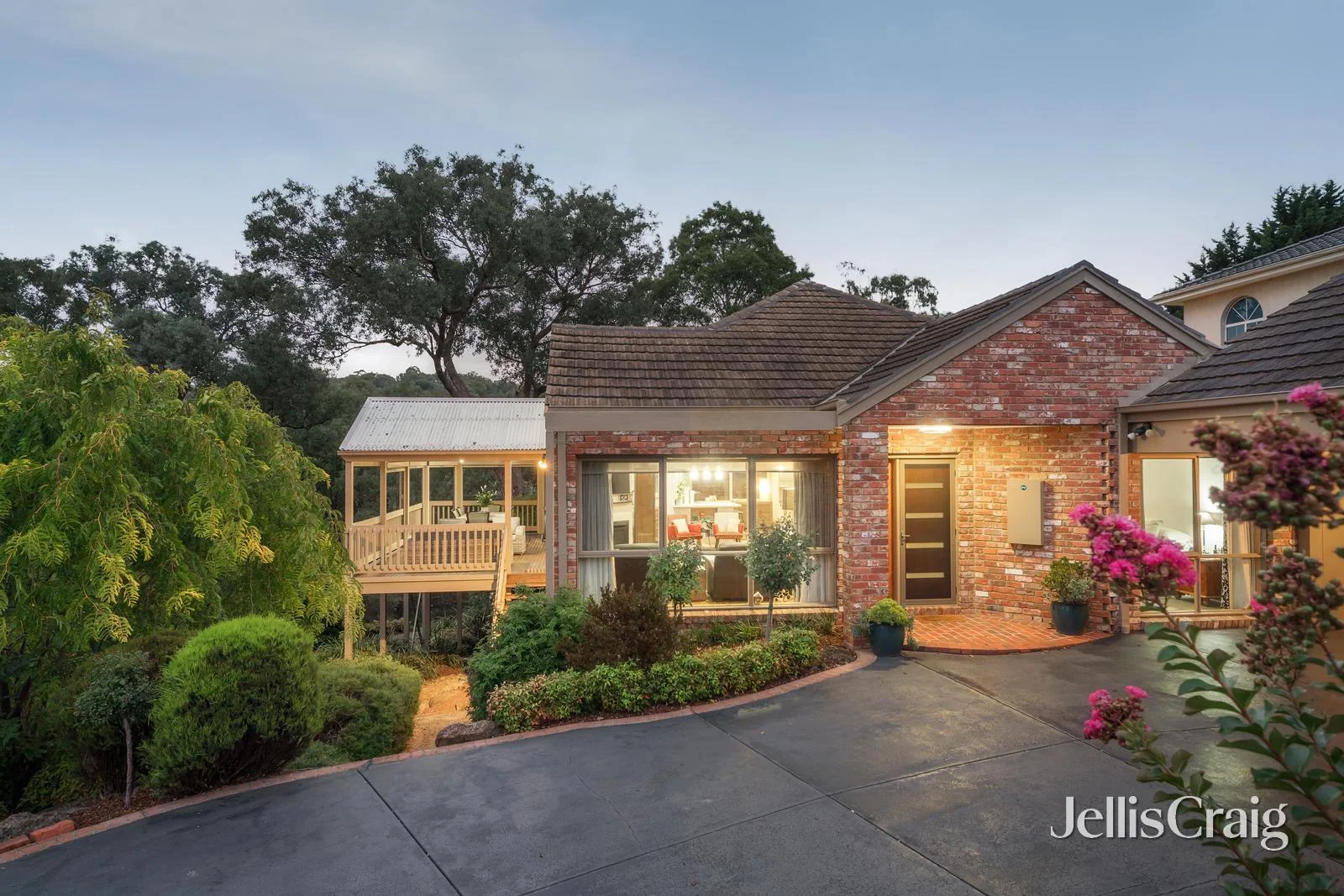 Additional image 2 of 4 Elmwood Rise, Eltham North VIC 3095