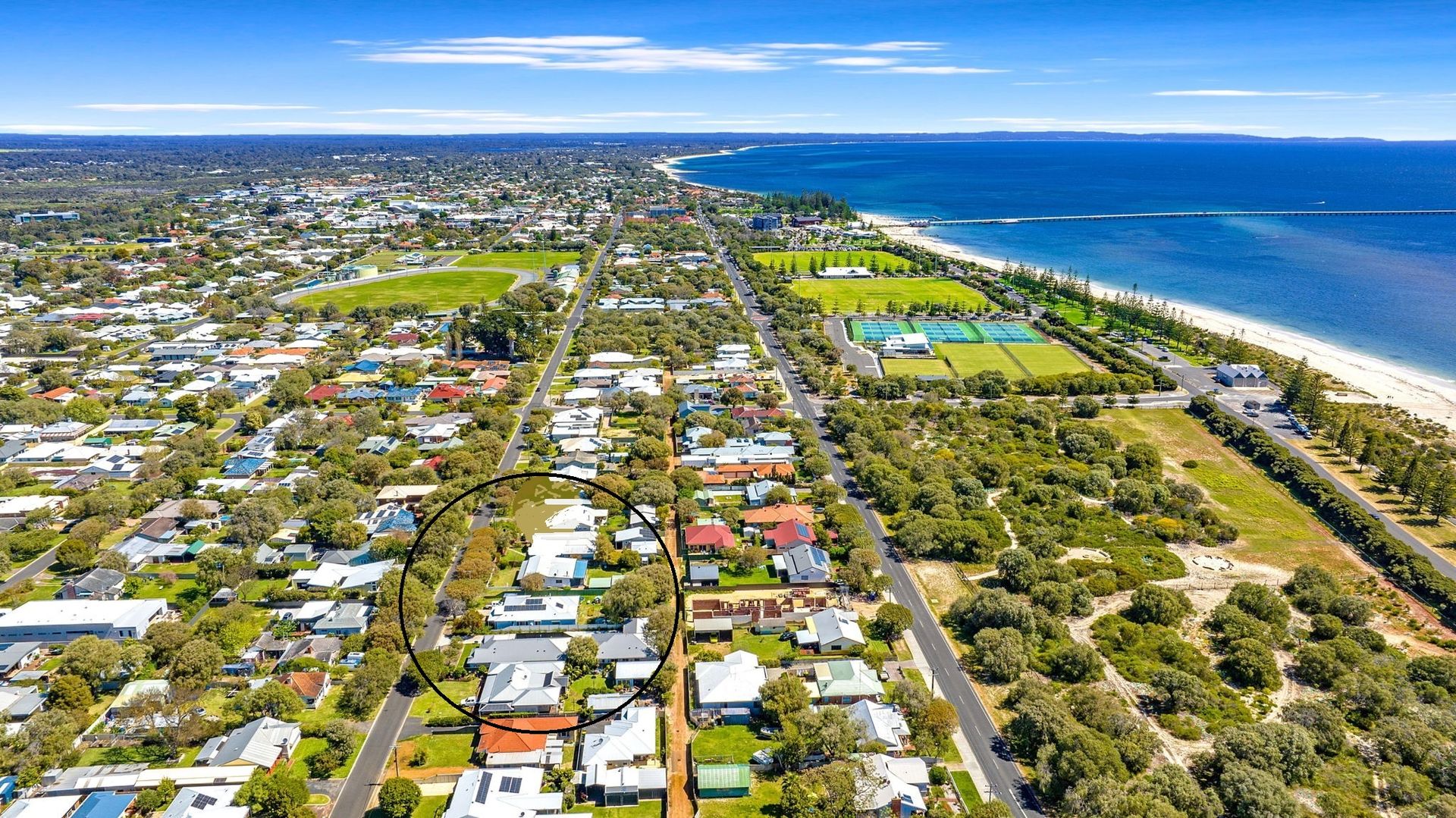 Busselton WA 6280 3 beds house for Rent, 800 per week 16951949