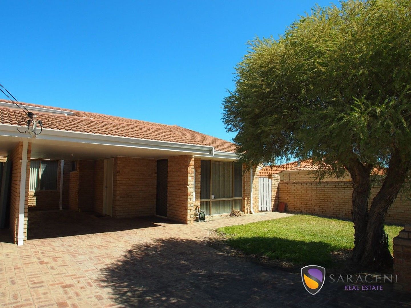 2 bedrooms Villa in 4/18 Barker Avenue BALCATTA WA, 6021