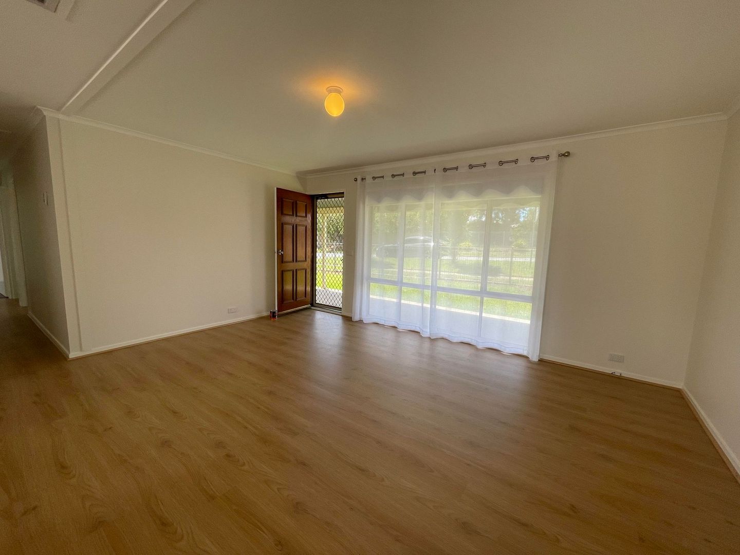 1/60 Whitton Street, Narrandera NSW 2700 House For Rent 400 Domain