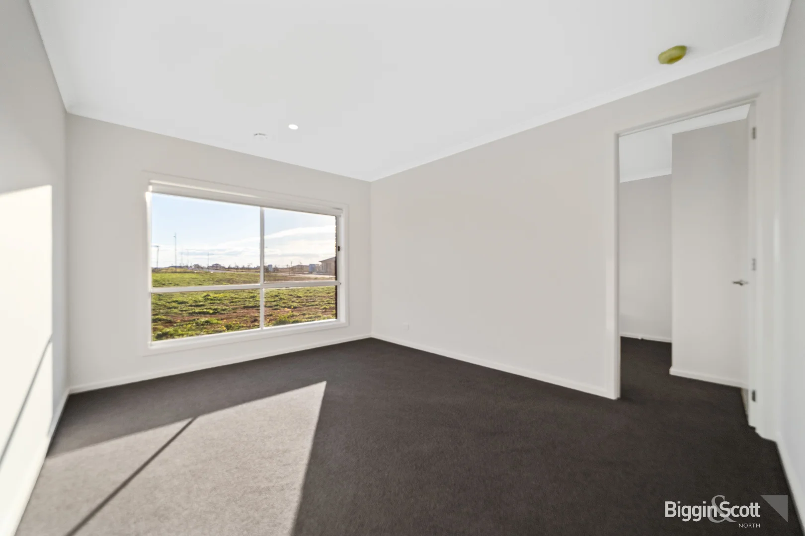 Additional image 7 of 18 Meadowbank Grove, Rockbank VIC 3335
