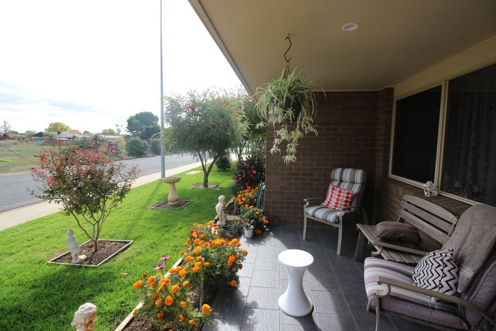 28/8 Short Street, Wattle Grove, Cootamundra NSW 2590, Image 2