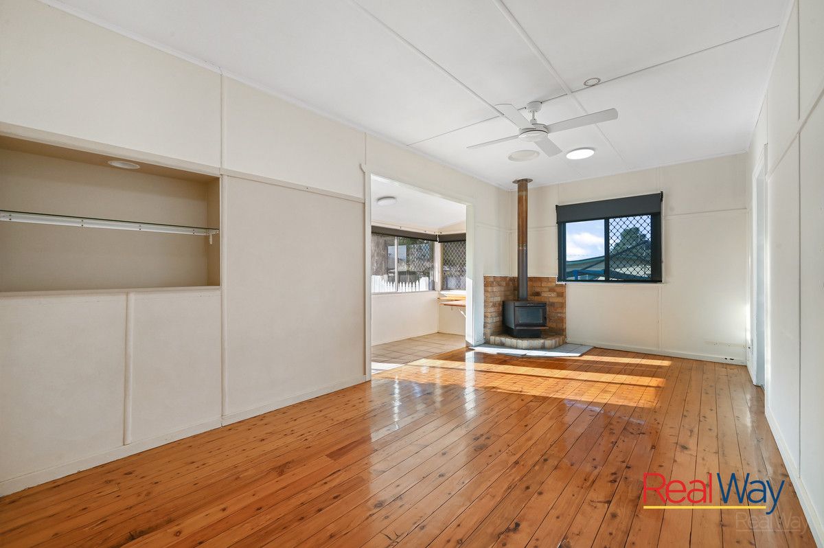 2 Leawarra Street, Wilsonton QLD 4350 House For Rent Domain