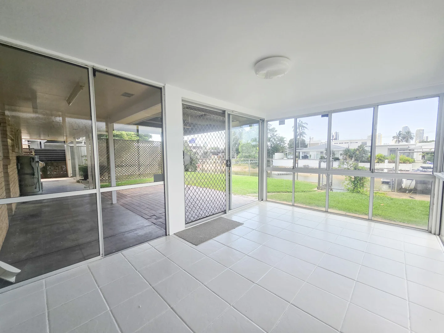 Additional image 7 of 102 Rio Vista Boulevard, Broadbeach Waters QLD 4218