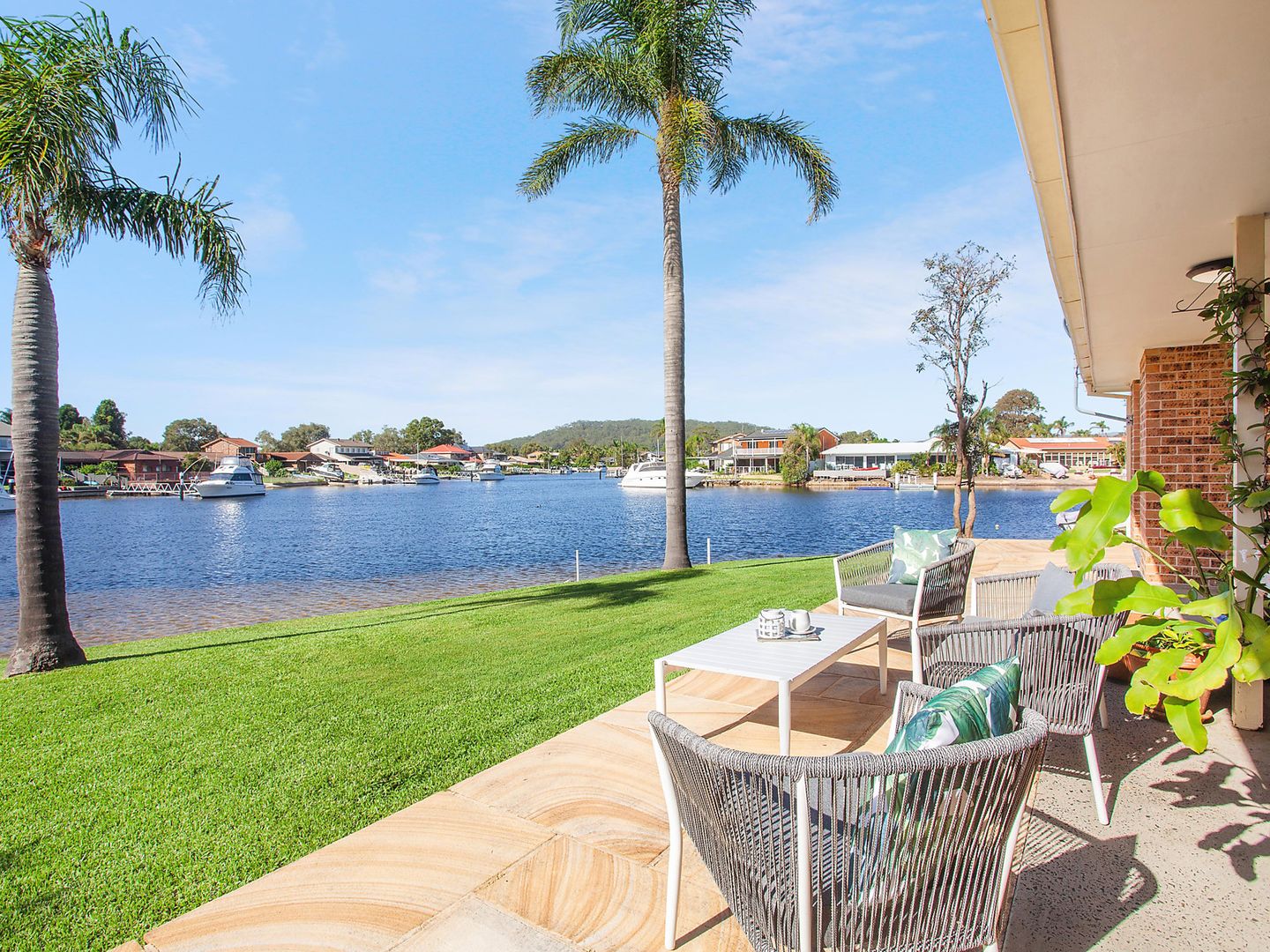 10 Skiff Place, St Huberts Island Property History & Address Research