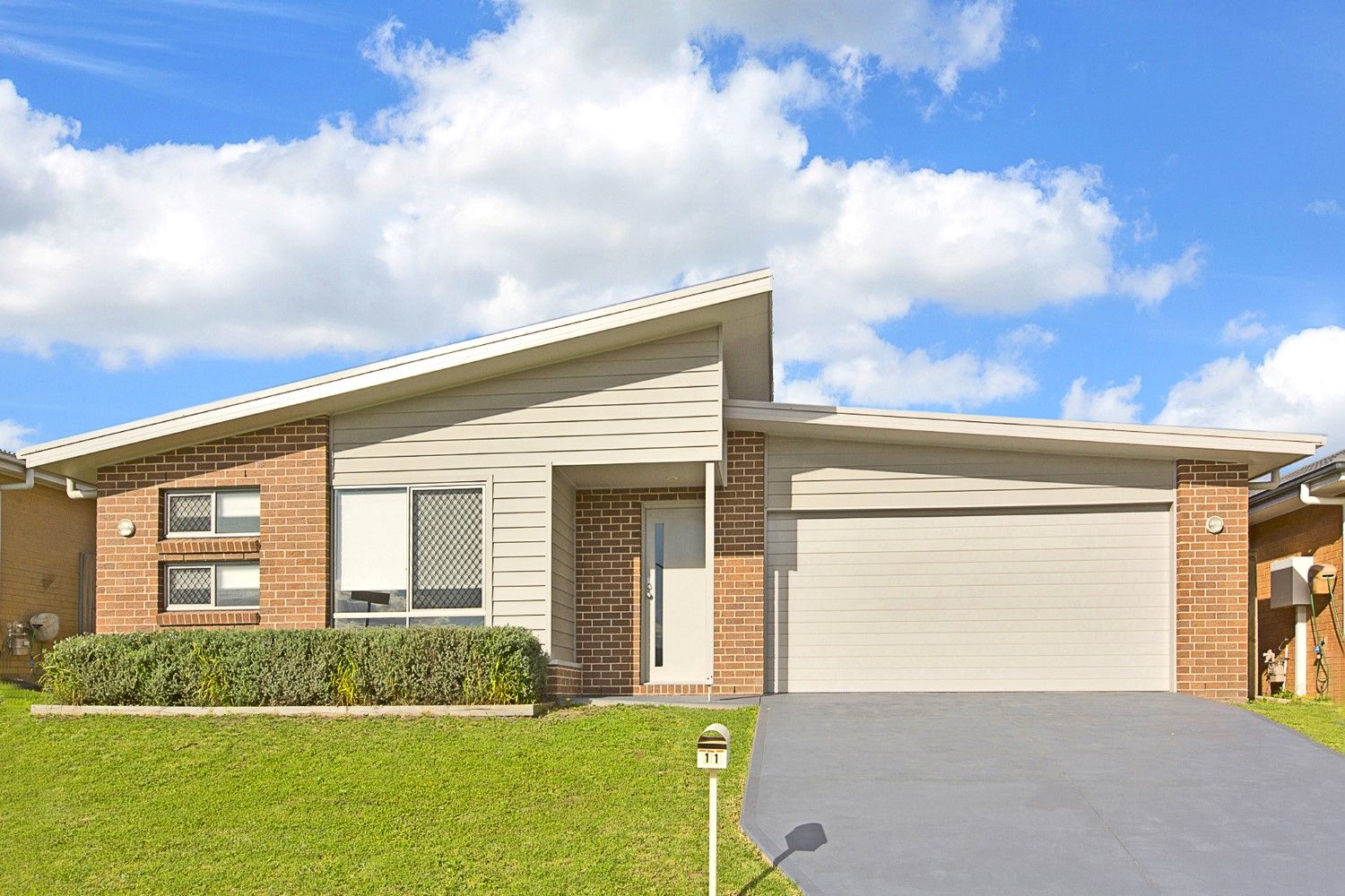 11 Glenmore Ridge Drive, Glenmore Park NSW 2745, Image 0