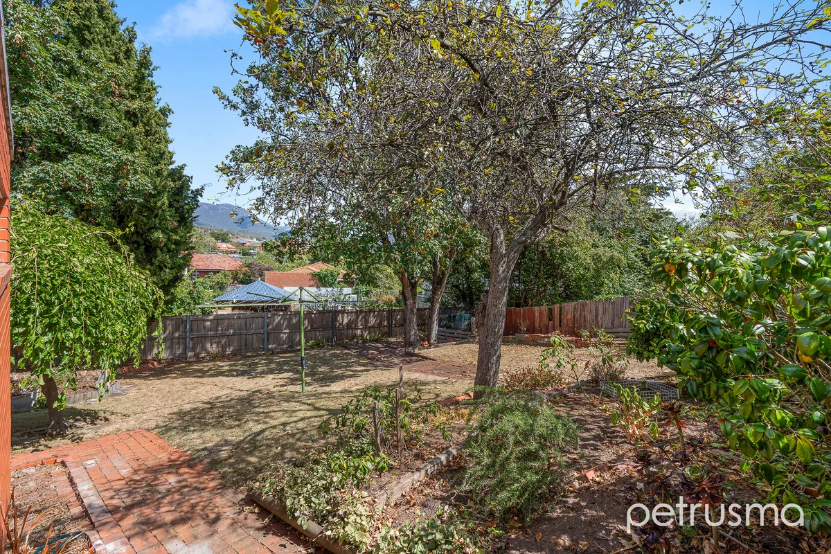 Additional image 20 of 5 Warragul Avenue, New Town TAS 7008