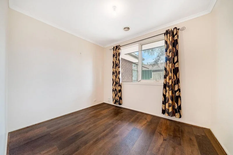 Additional image 5 of 8 Dobell Crescent, Werribee VIC 3030