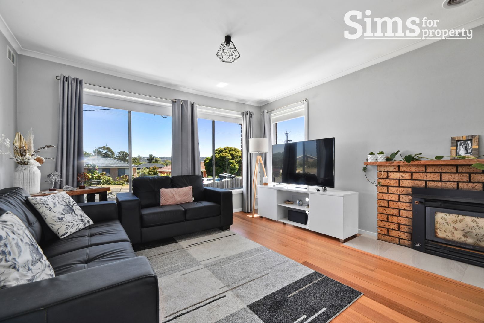 10 Rowland Crescent, Summerhill TAS 7250, Image 2