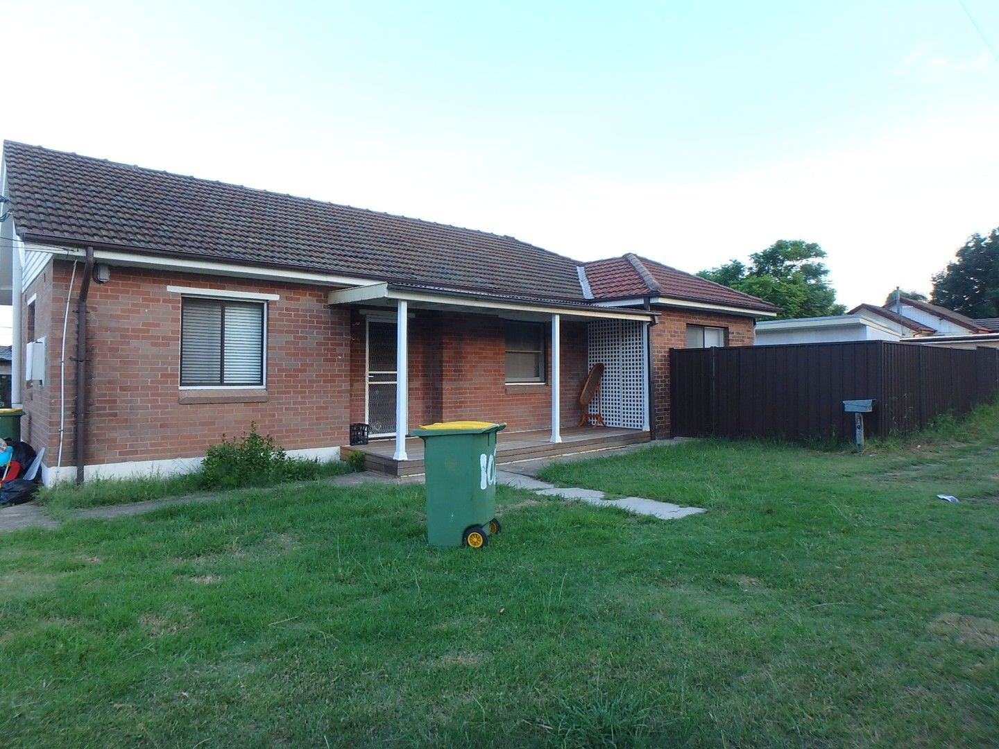 3 bedrooms House in 102 Queen Street CANLEY HEIGHTS NSW, 2166