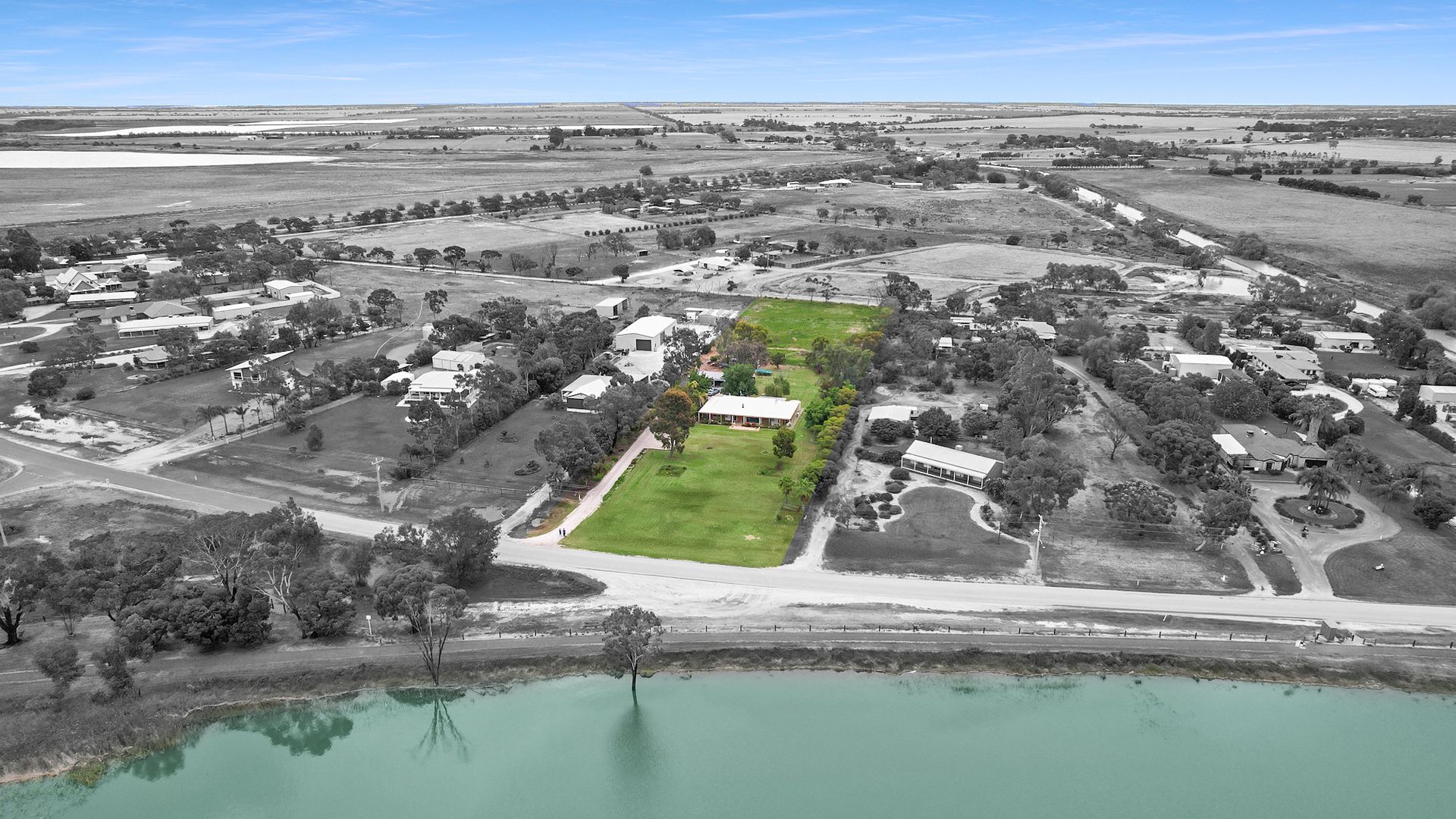 21-25 Lakeside Drive, Lake Boga VIC 3584, Image 1