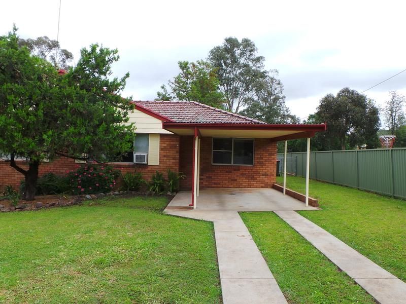 2 bedrooms Apartment / Unit / Flat in 2/7 Fisher Road TAMWORTH NSW, 2340