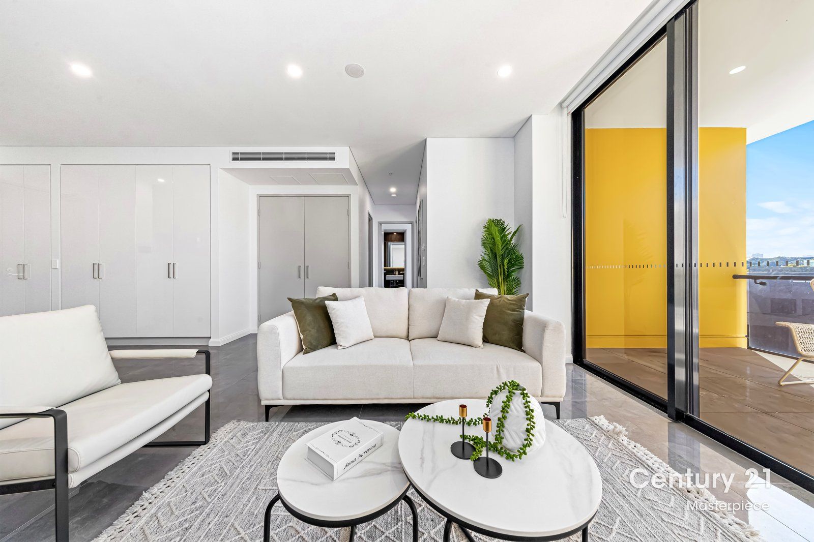 2 bedrooms Apartment / Unit / Flat in 501/5 Joynton Avenue ZETLAND NSW, 2017