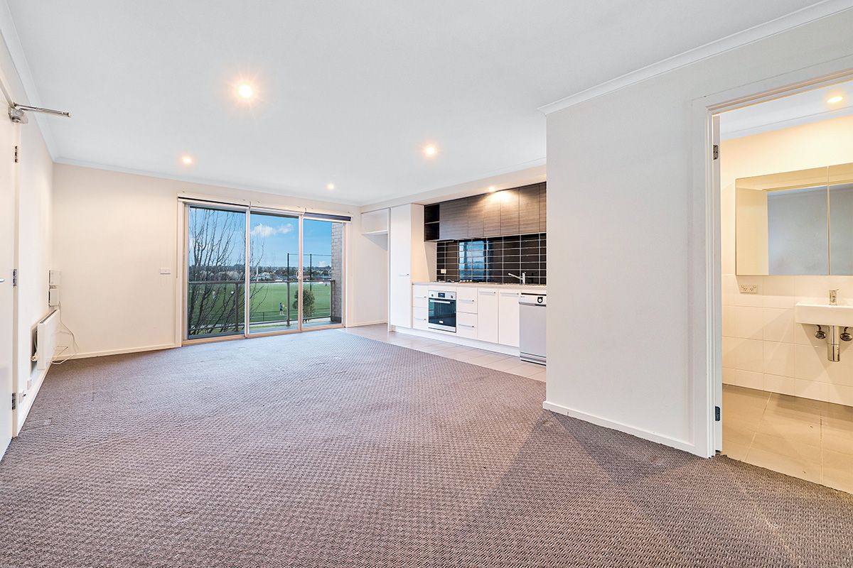 38 Aleppo Place, Cranbourne VIC 3977, Image 2