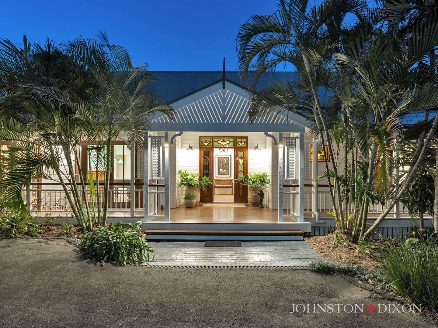 87 McMullen Road, Brookfield QLD 4069, Image 2