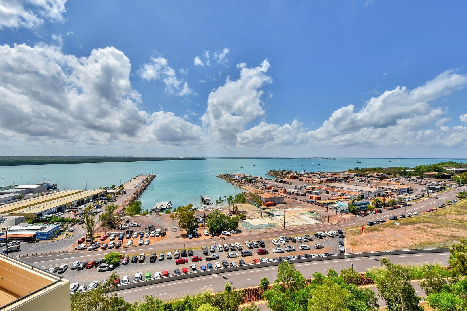 3 bedrooms Apartment / Unit / Flat in 95/9 Carey Street DARWIN CITY NT, 0800