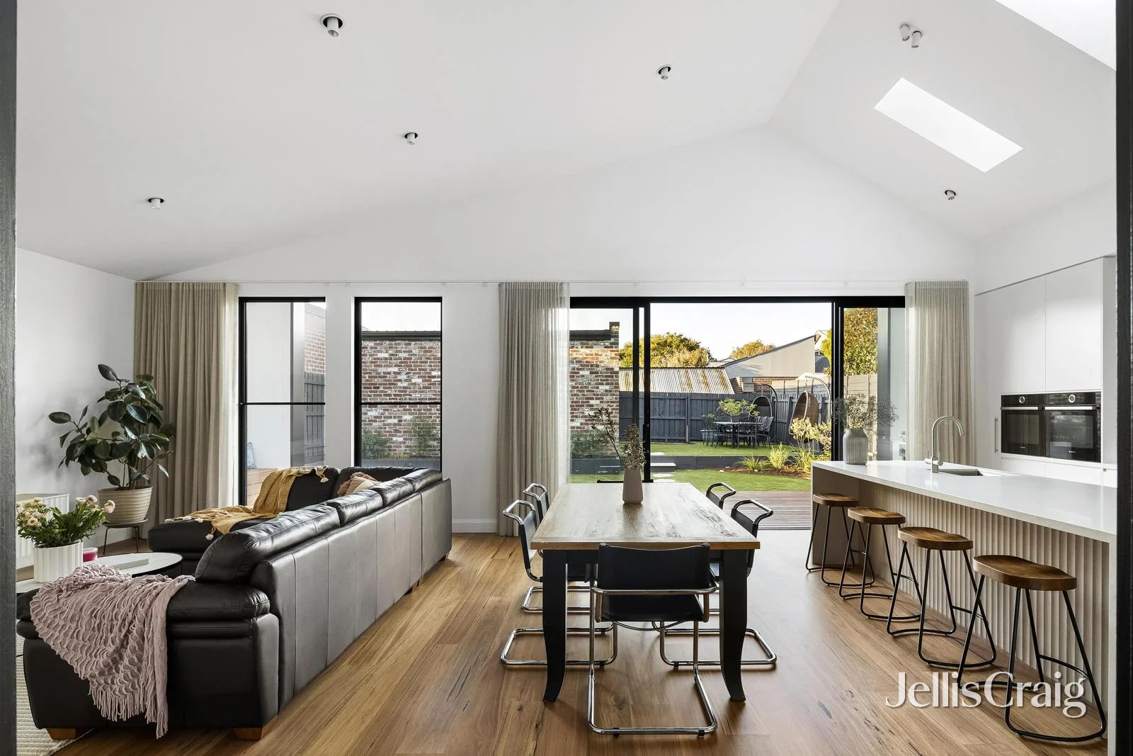 Additional image 10 of 18 Latona Avenue, Preston VIC 3072