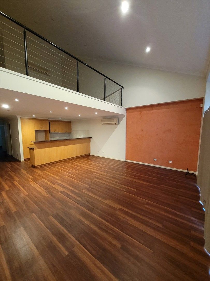 4 bedrooms Townhouse in 7 Nicholson Place MELBOURNE VIC, 3000