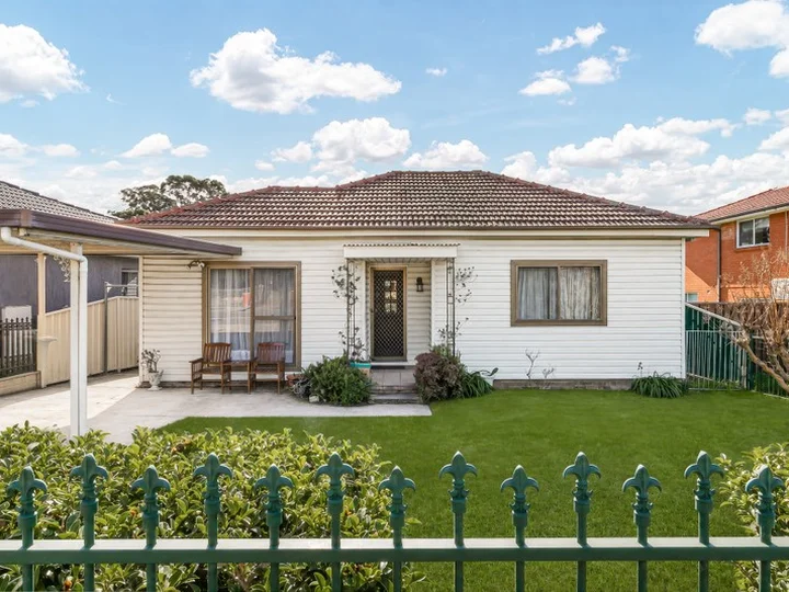 84 Oxford Street, Smithfield NSW 2164