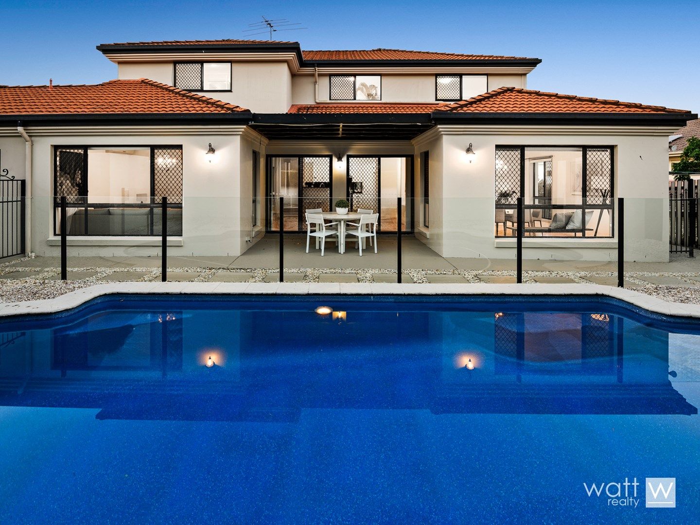 8 Rocklily Court, Chermside West QLD 4032, Image 1