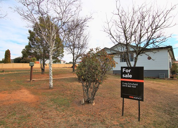 23 Queen Street, Bombala NSW 2632