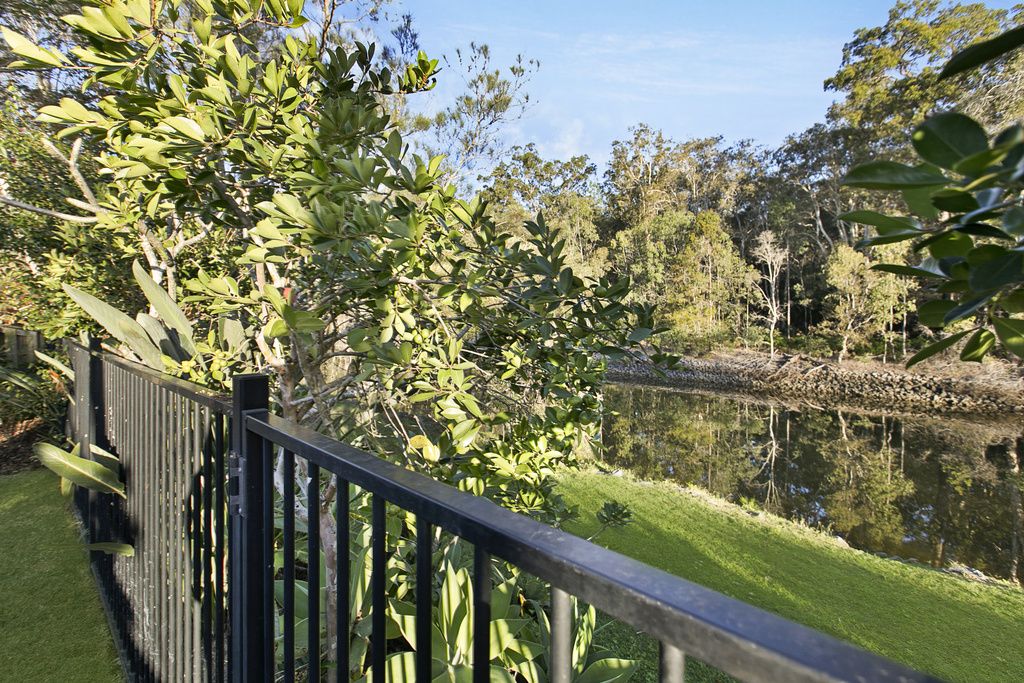 8 The Estuary, Coombabah QLD 4216, Image 2