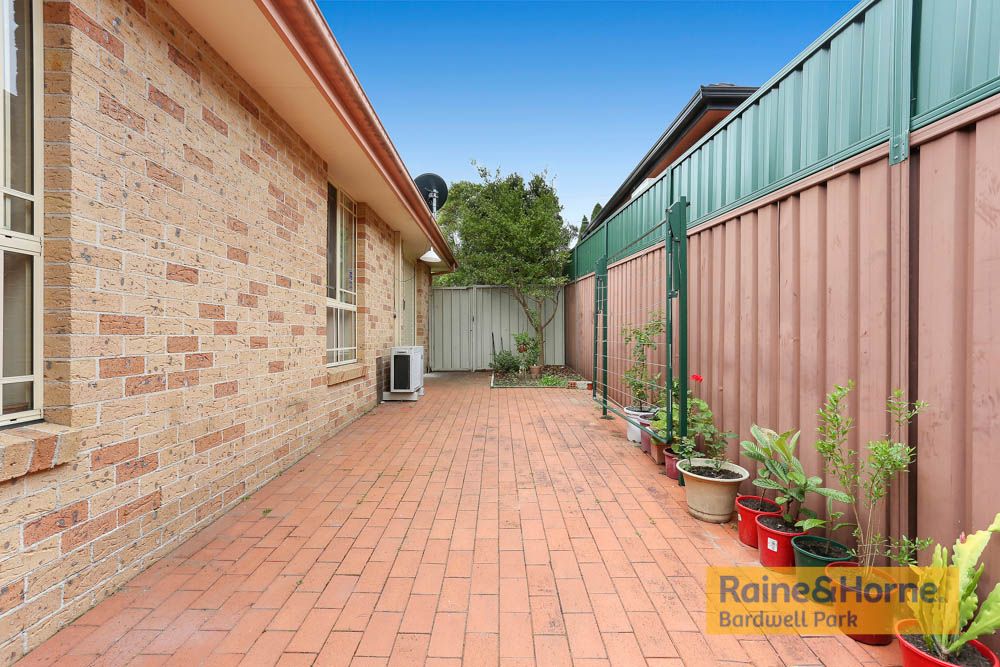 1/27 Preddys Road, Bexley NSW 2207, Image 2