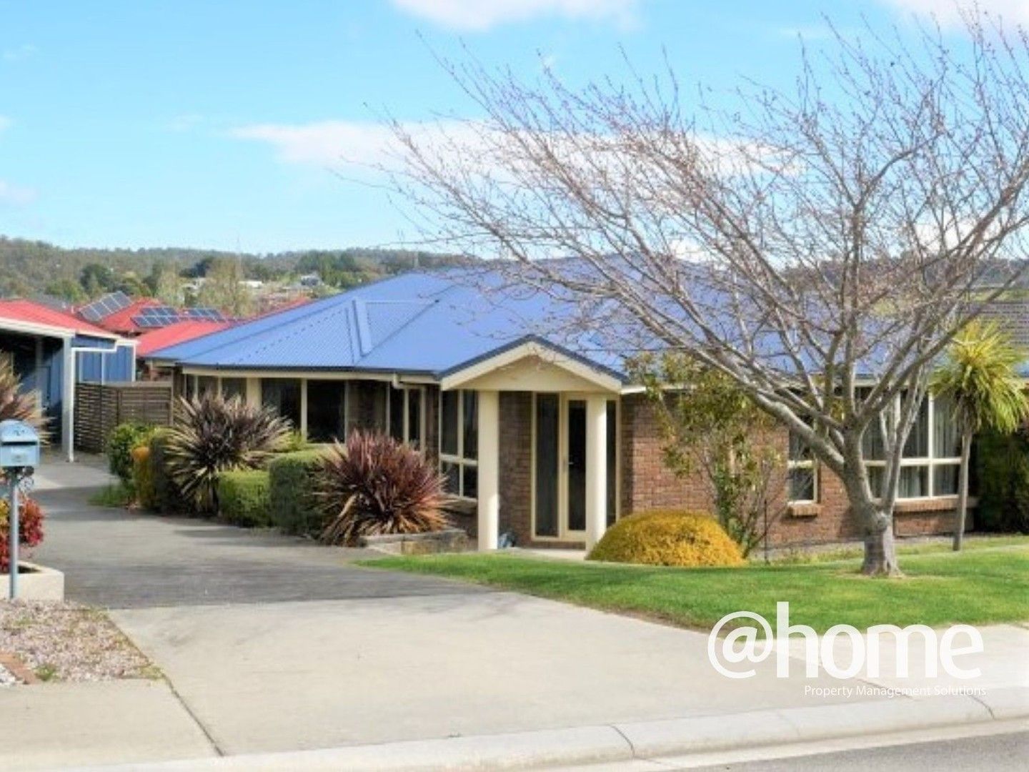 3 bedrooms House in 25 Wongarra Ave LEGANA TAS, 7277