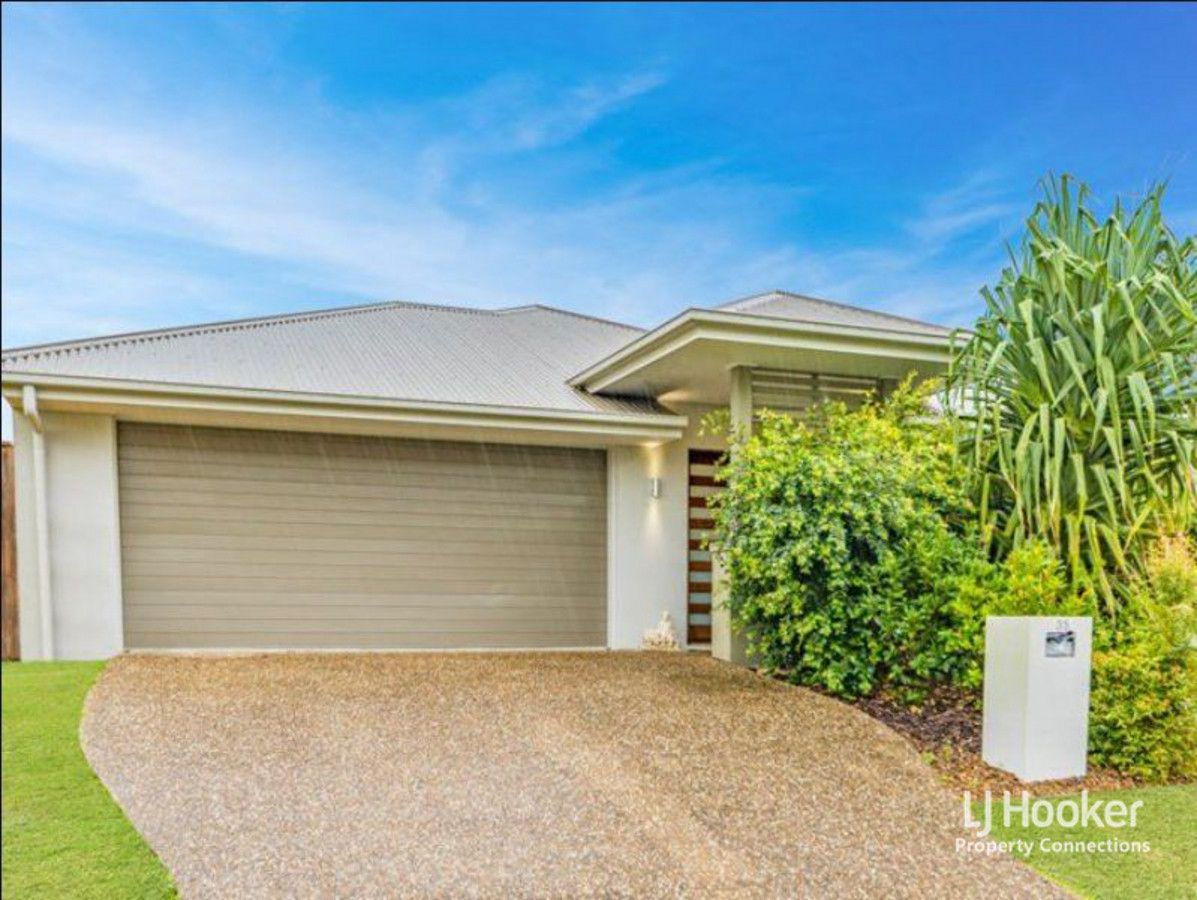 5 bedrooms House in 35 Dickson Crescent NORTH LAKES QLD, 4509