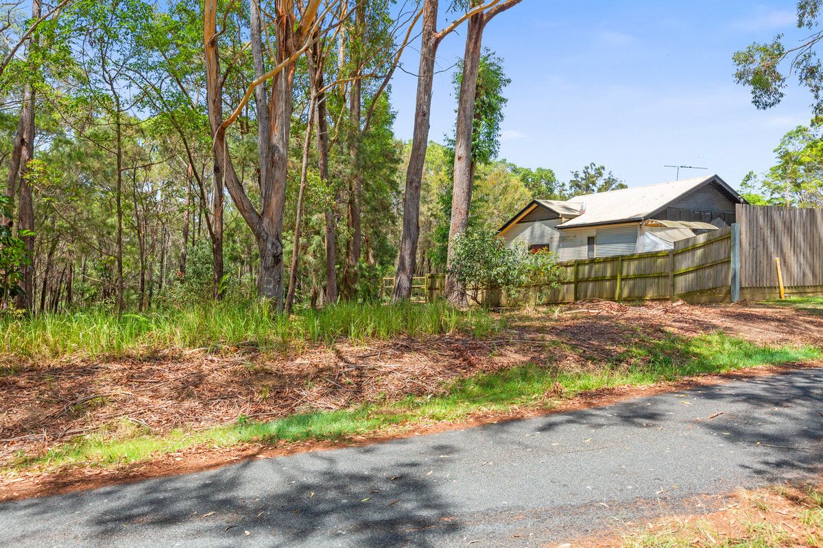 36 Little Cove Road, Russell Island QLD 4184 Domain