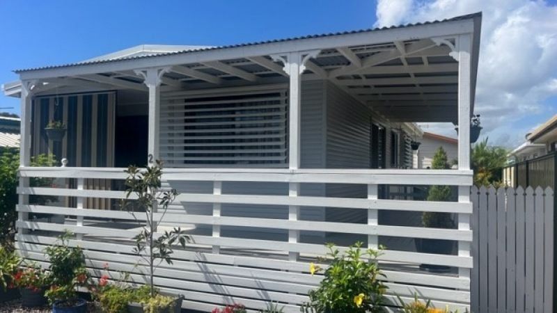 2 bedrooms House in 002/22 Hansford Road COOMBABAH QLD, 4216